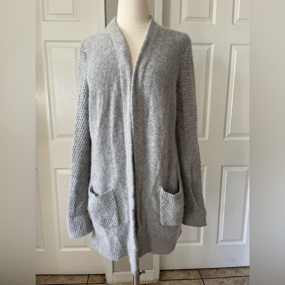 Fenn Wright Manson Gray Cardigan Sweater Nilon & Rabbit Hair